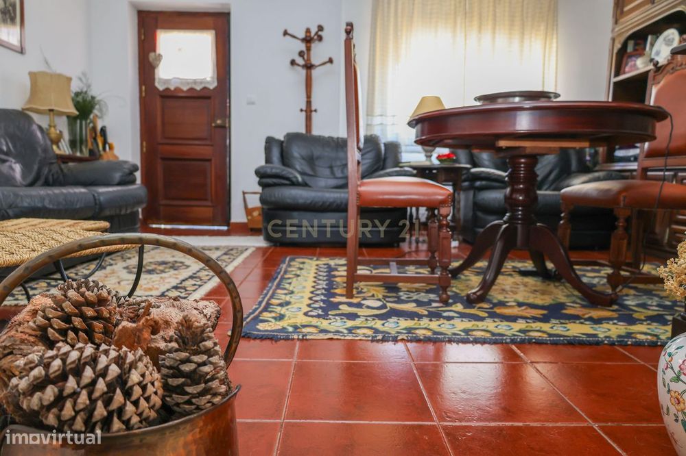 Moradia T3 em Canaviais, Évora - Oportunidade Única!