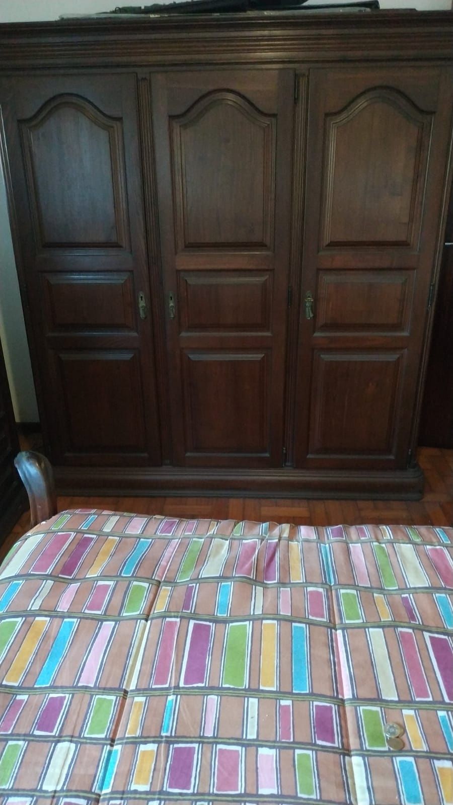 Lote Moveis antigos para venda ....