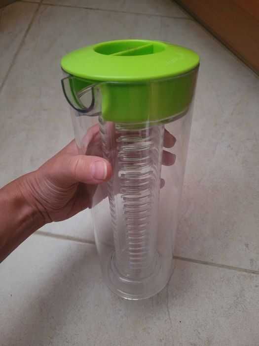 Butelka do wody z wkładem
