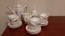 Serviço de chá Flores rosa Sociedade de Porcelanas de Coimbra
