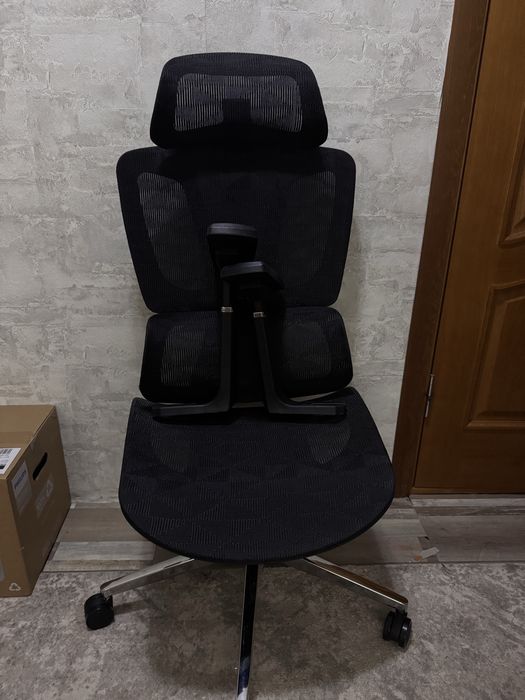 Крісло офісне Mark Adler