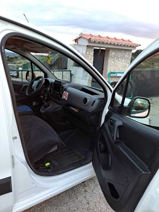 Peugeot Partner 2015 1.6 100cv 3 lugares