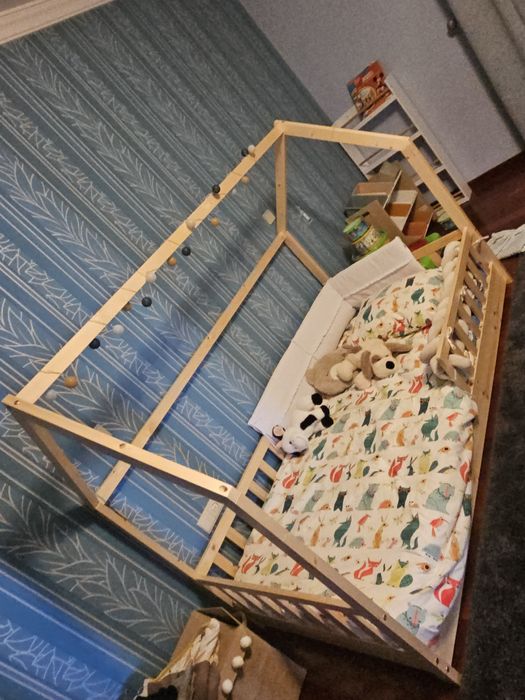 Cama criança como colchão
