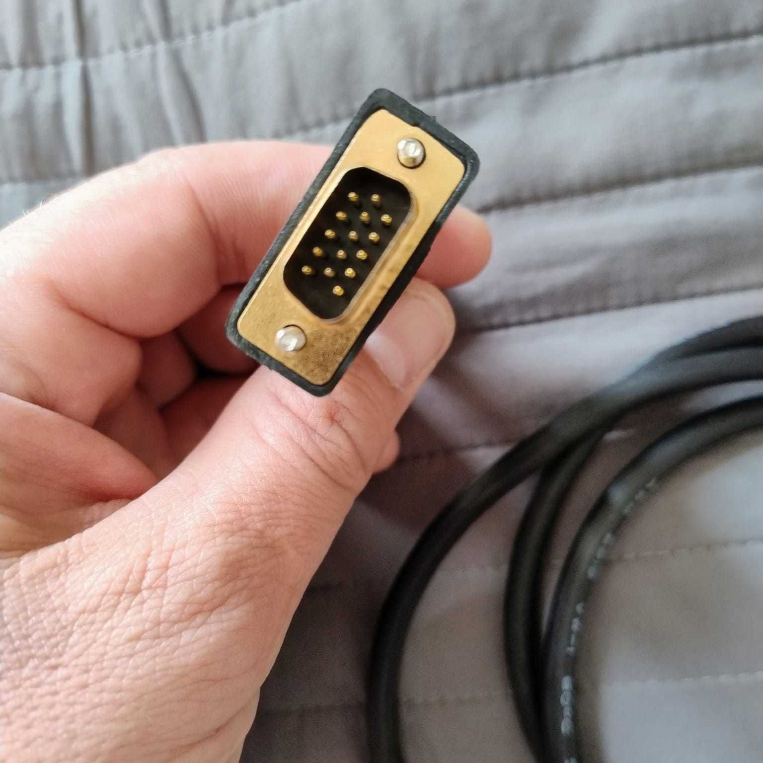 Kabel VGA marki TB