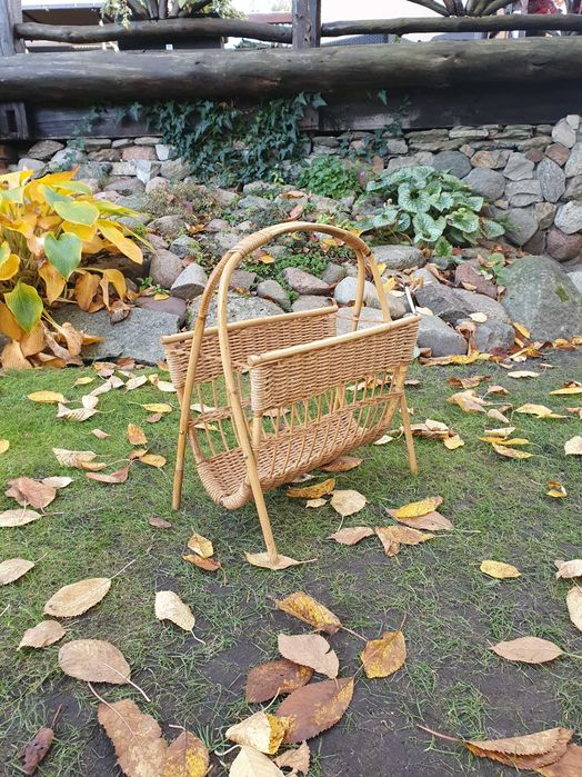 Gazetnik, wiklinowy, boho, lata 70, vintage / retro / PRL