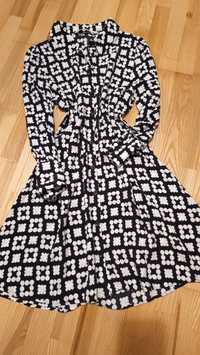 Czarno biała rozpinana krótka sukienka do karmienia M