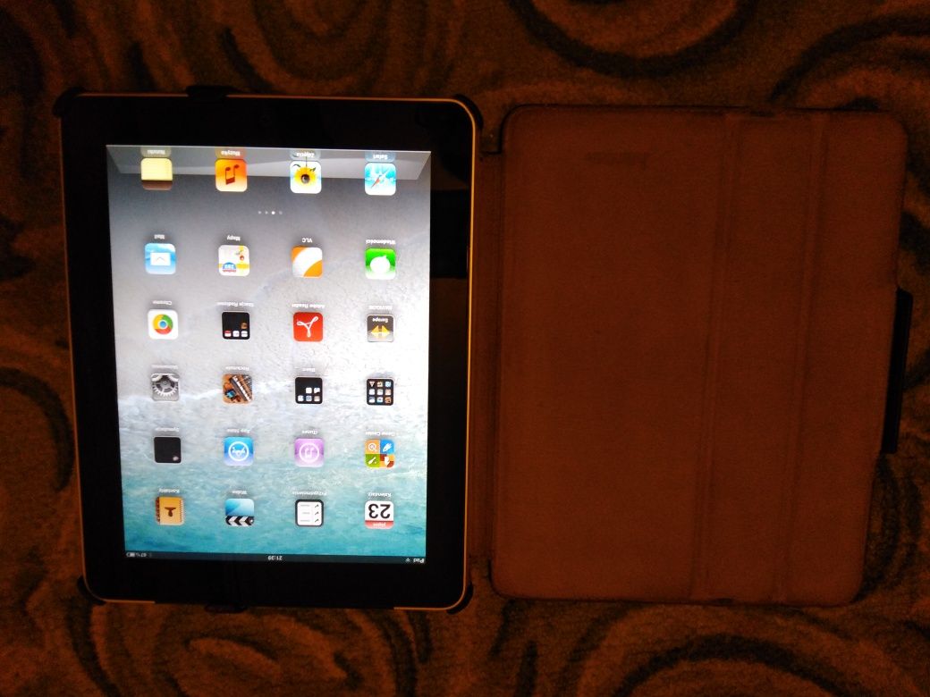 iPad 1 generacji, 3G, 64 GB