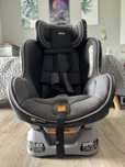 Автокрісло Chicco NextFit Zip Max Air