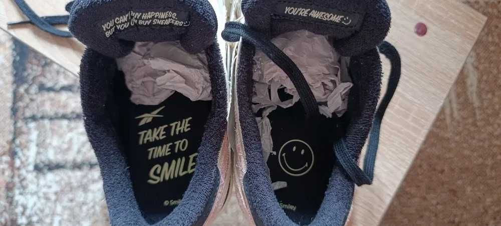 Кроссовки Reebok Smile