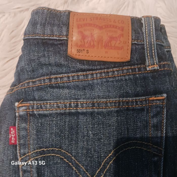 Levis 501s r S. Jeansy