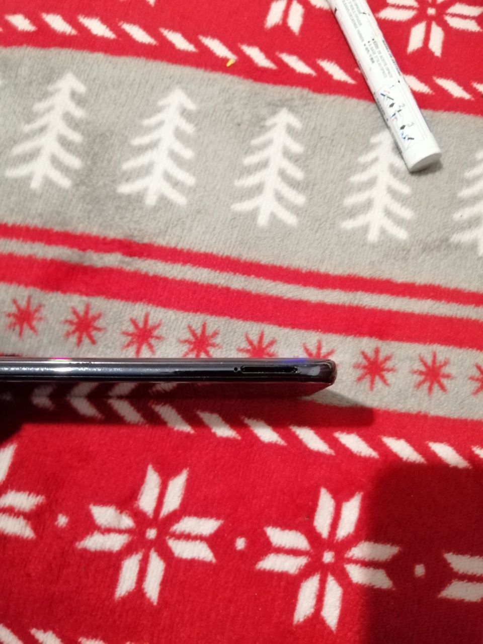 Продам телефон samsung a50
