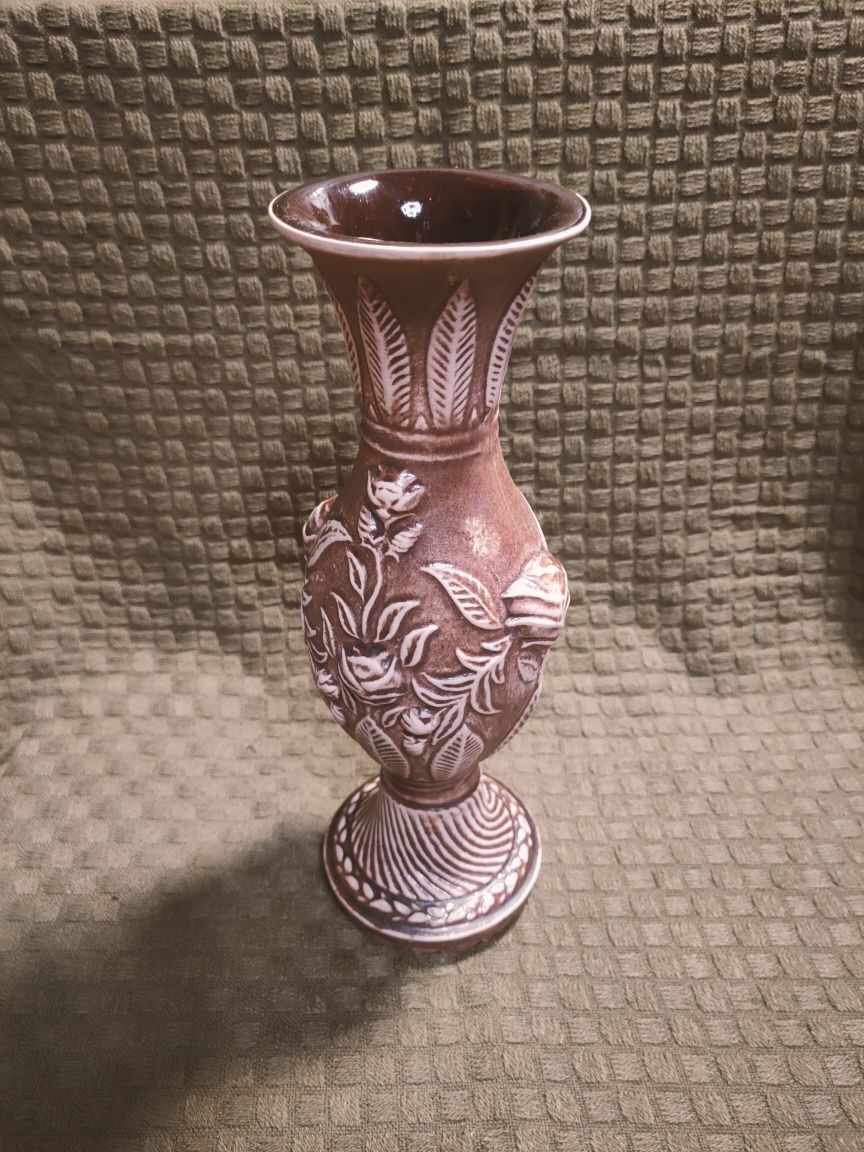 Elegancki ceramiczny wazon - stan idealny