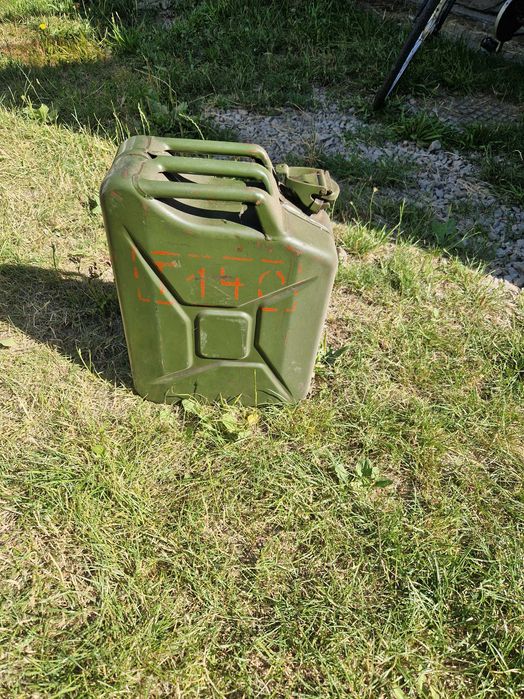 Kanister metalowy 20 l