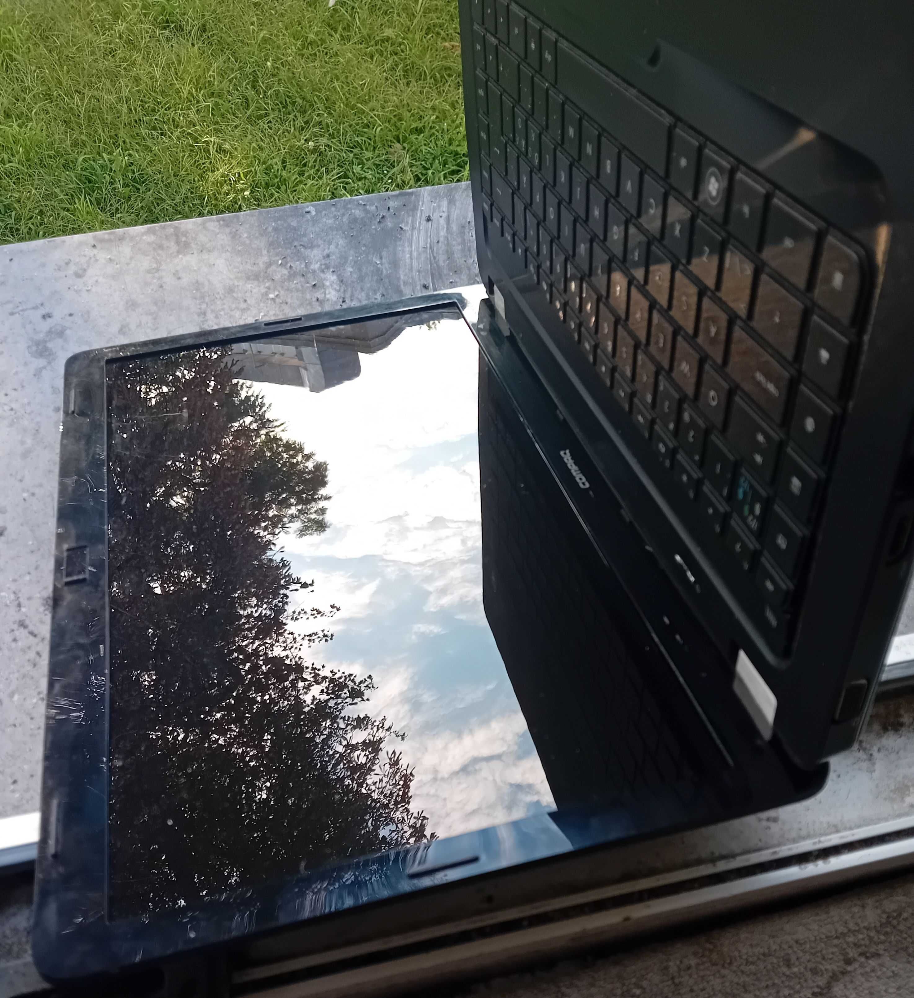 (21) laptop HP/Compaq CQ62