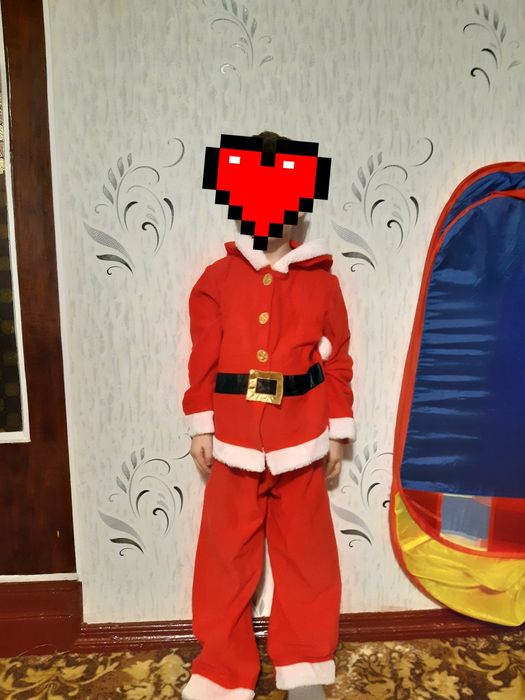 Карнавальний костюм зайчика, дракулы, санти , санты