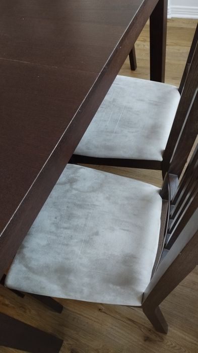 Conjunto Mesa Bjursta + 6 cadeiras