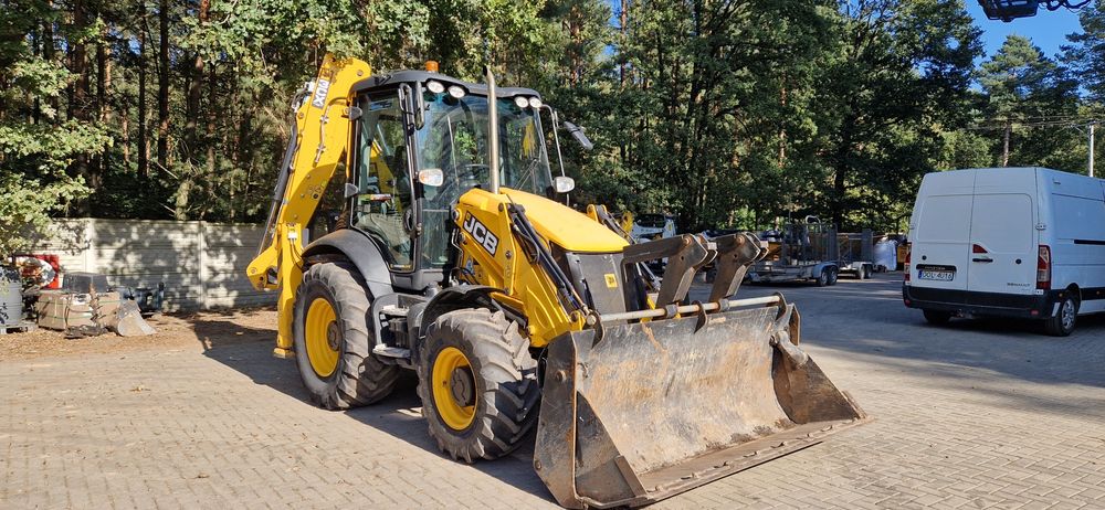 JCB 3cx contractor pro z 2021 roku koparko ładowarka
