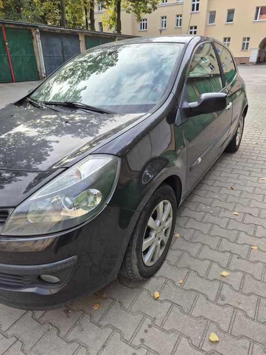 Renault Clio III 1.6 90km benzyna 2005r