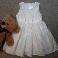 Біле святкове плаття для дівчинки, розмір 92