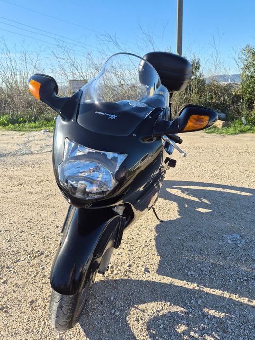 Honda cbr 1100xx ano 2000 injeção