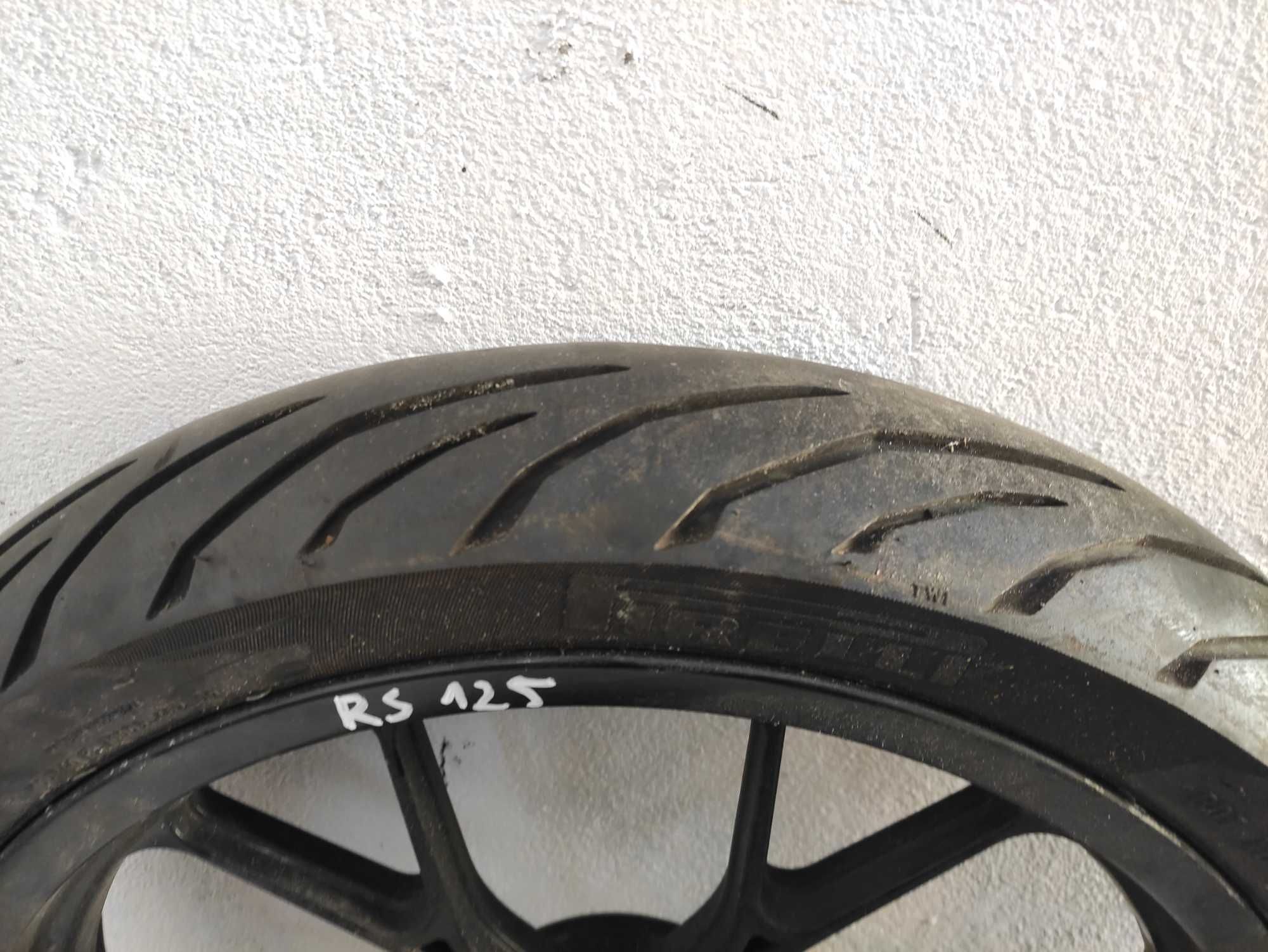 Aprilia Rs4 125 06do16 4t Koło przednie przód tarcza opona Części
