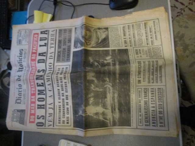 Jornais Historicos 1969 Homem na Lua Apolo XI