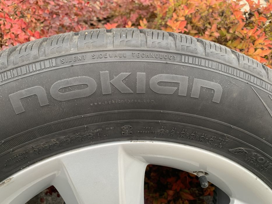 Koła Alufelgi BMW X5 z oponami zimowymi