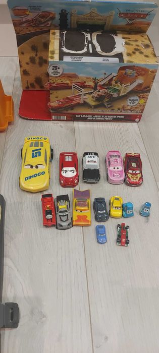 Трек маквин тачки mettel