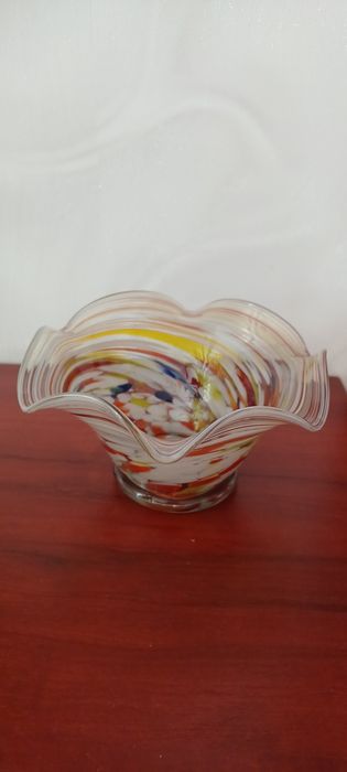 Вазочки, конфетницы, салатницы.