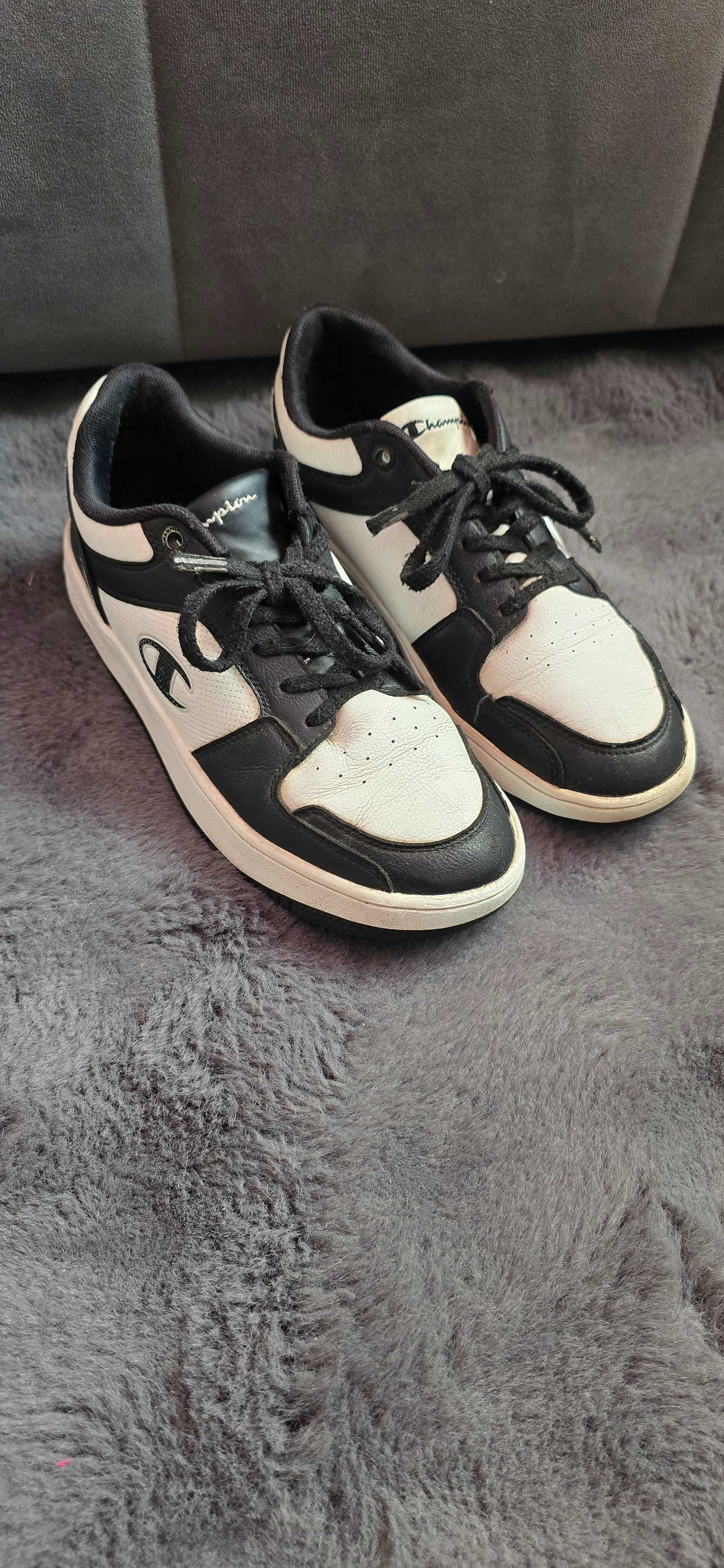 Buty Champion młodzieżowe rozm 38,5