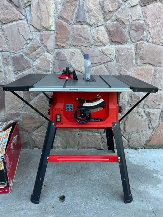 Настільна циркулярна пила Einhell TC-TS 2025 U