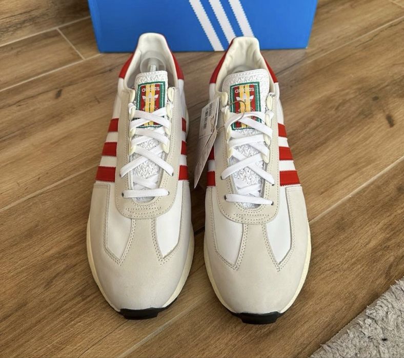Кроссовки Adidas Retropy E5 кросівки адідас 46..48