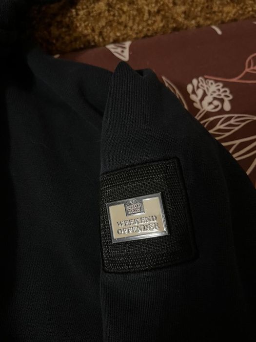 2 кофты weekend offender дефекты только на ЗИП