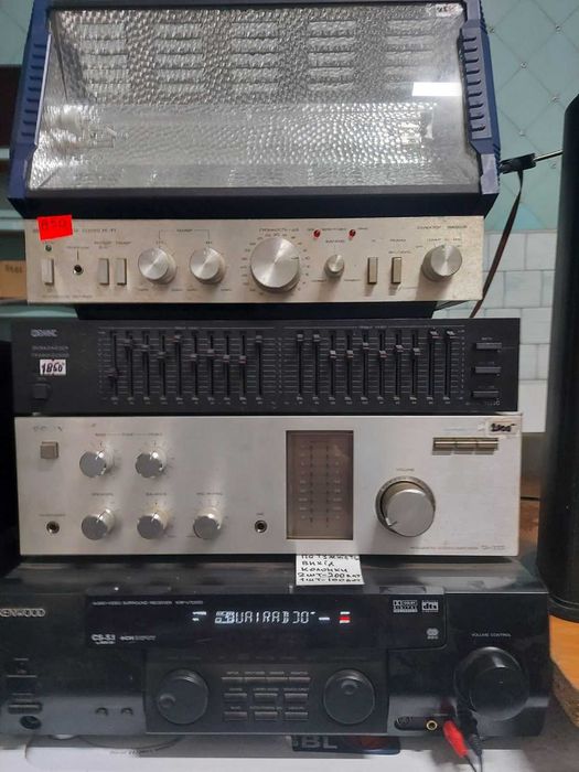 колонки в авто сабвуфер підсилювач звуку