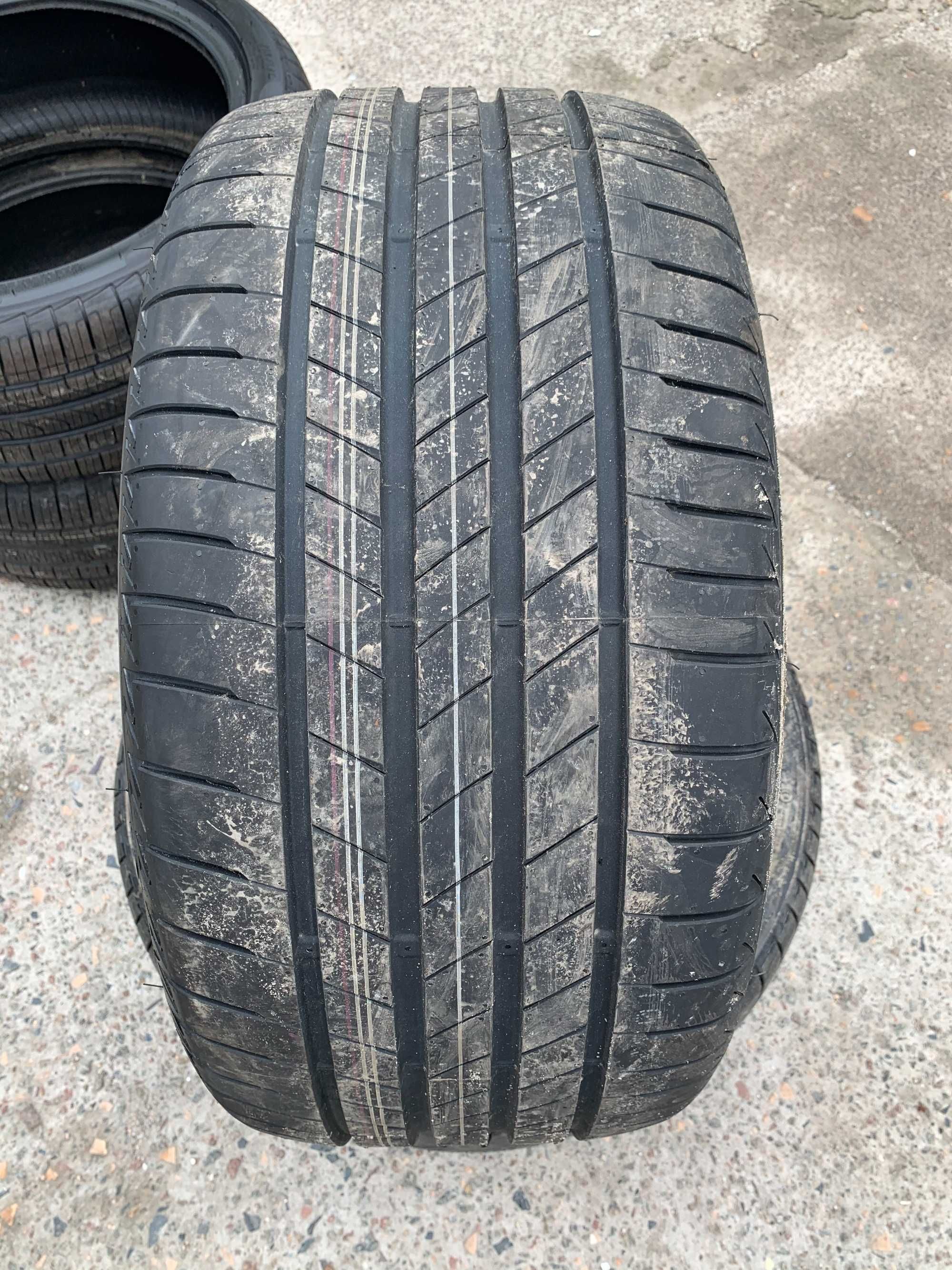 Шины летние  275/35R19 BRIDGESTONE Turanza T005