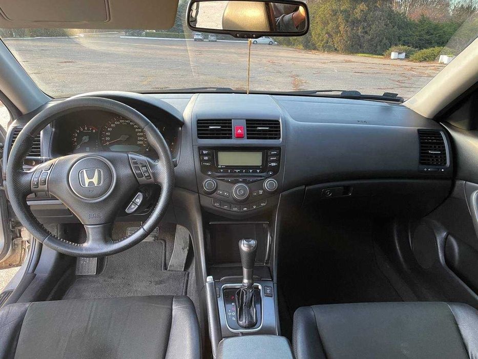 Продам Honda Accord 7