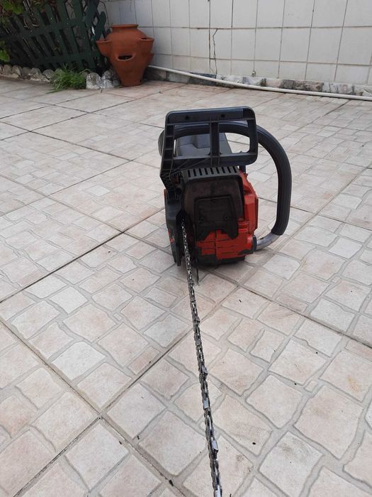 Motoserra profissional