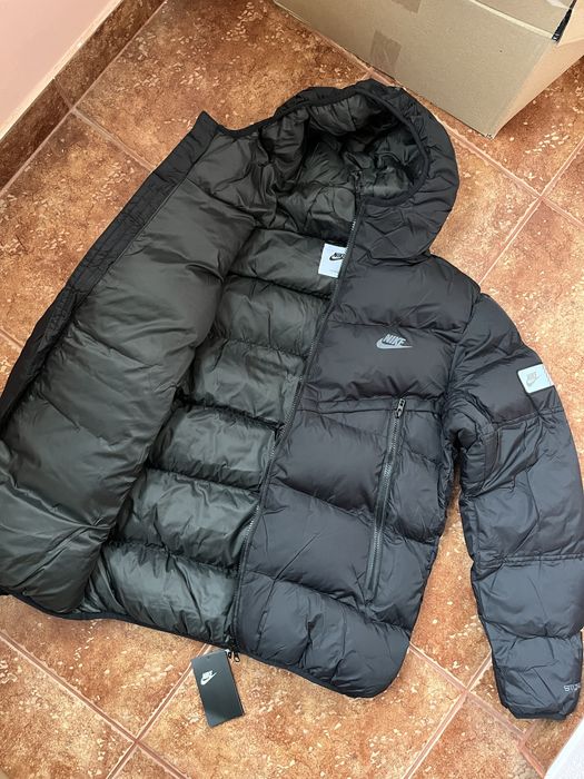 Куртка Nike storm-fir air max