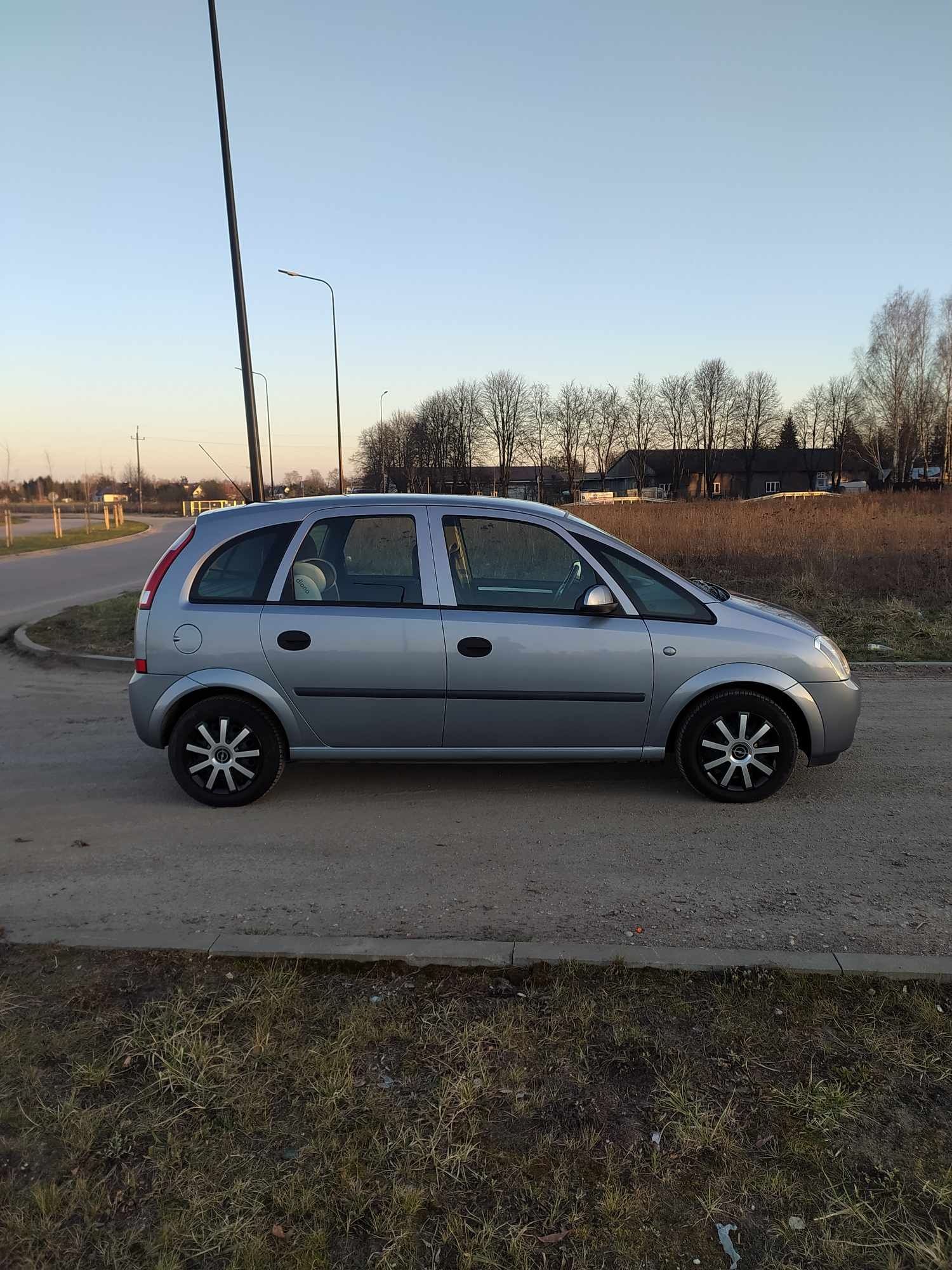 Opel Meriva 1.6 16v Benzyna 2004r