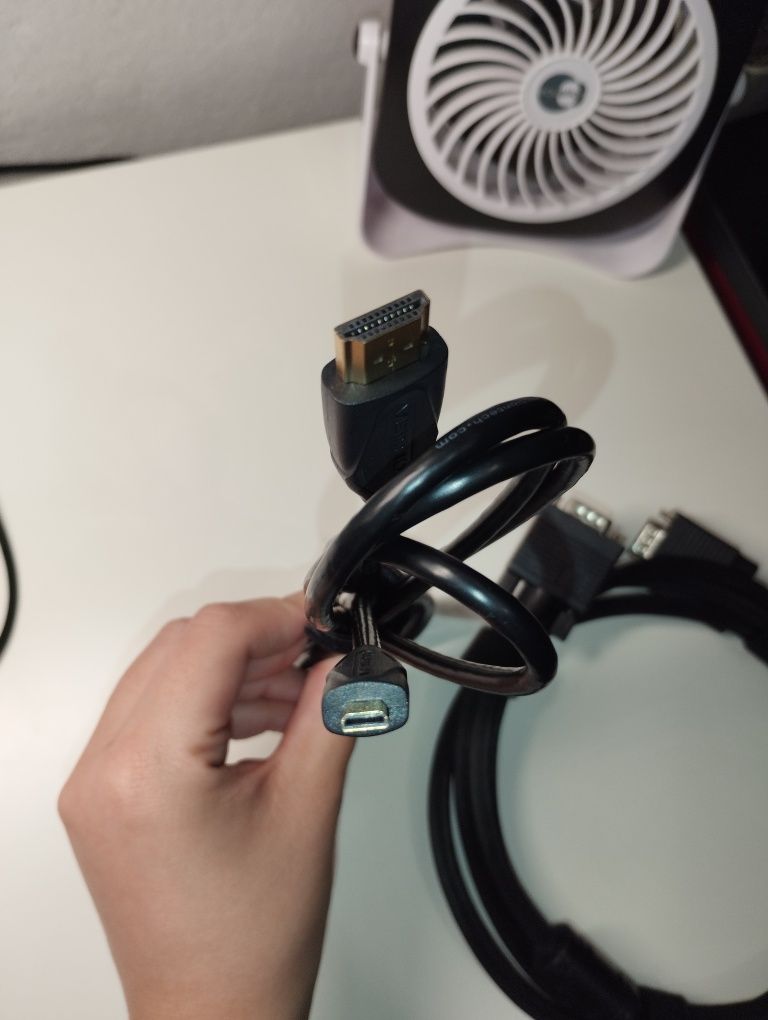 Cabo HDMI / Cabo VGA