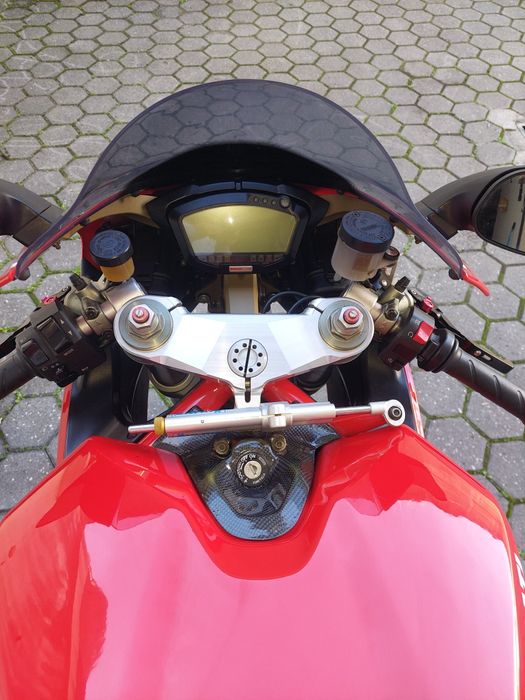 Ducati       1098