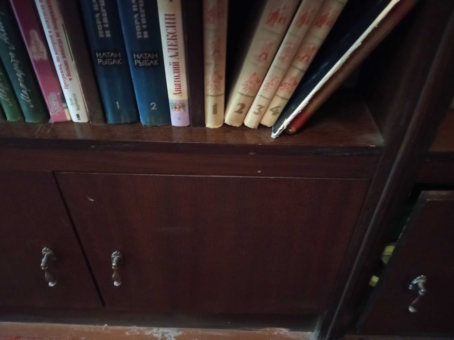 Стенка мебель времен СССР