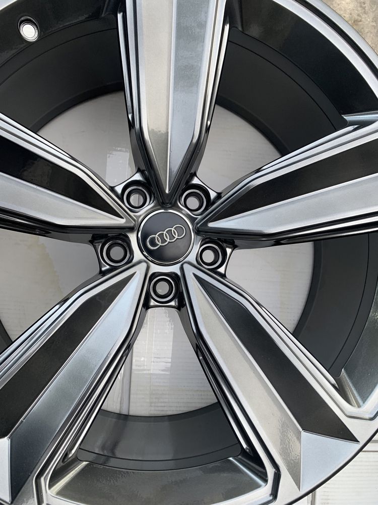Orginal Felgi Audi RS4 RS5 20 cali