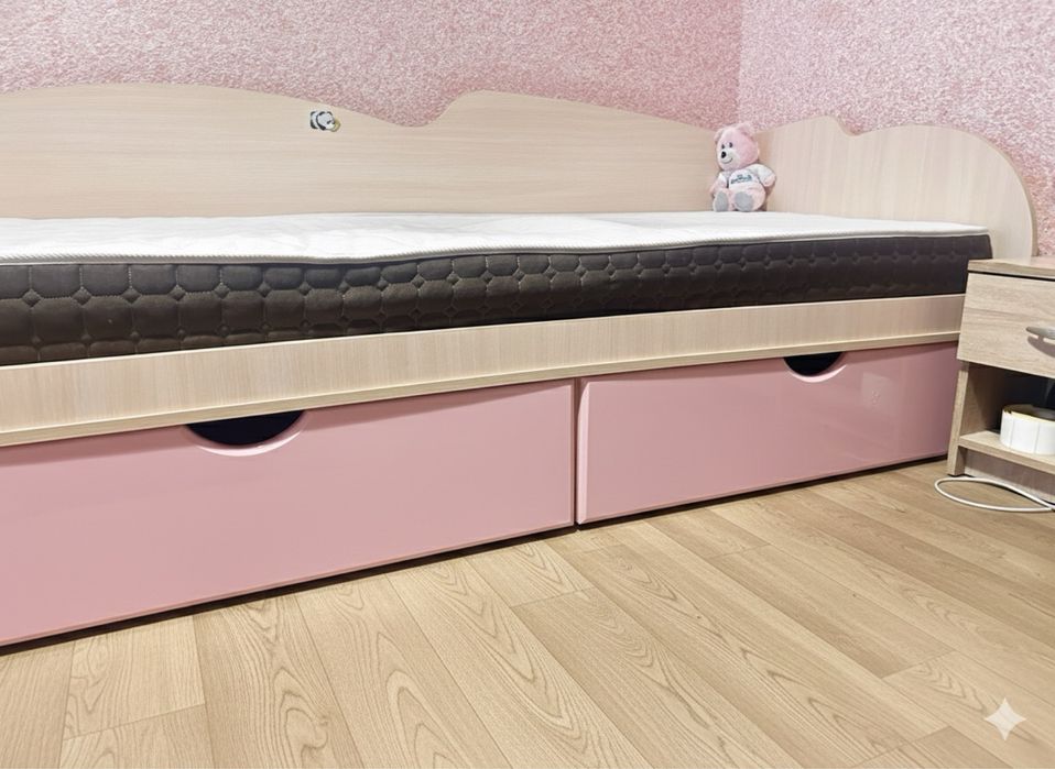 Ліжко дитяче (підліткове) +матрас