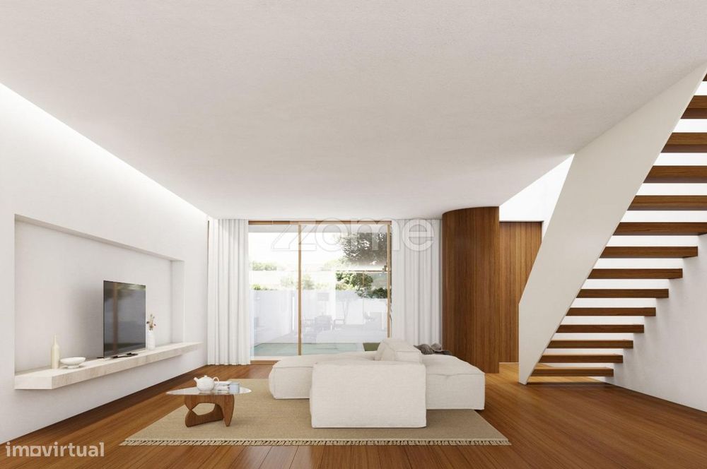 Moradia T3 de Luxo com Piscina no Centro de Esposende.