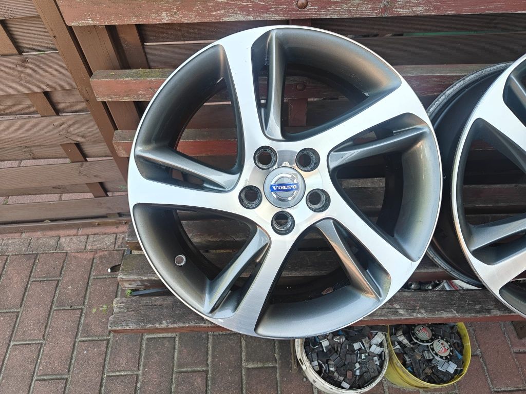 Felgi 5x108x17 Volvo oryginalne