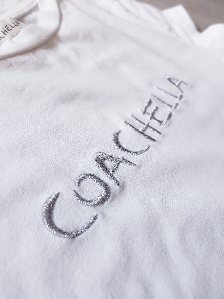 H&M Coachella limited edition YouTube top koszulka festiwal influencer