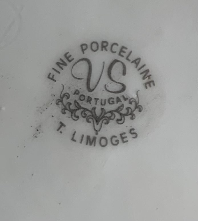 Jarra limoges azul e branca