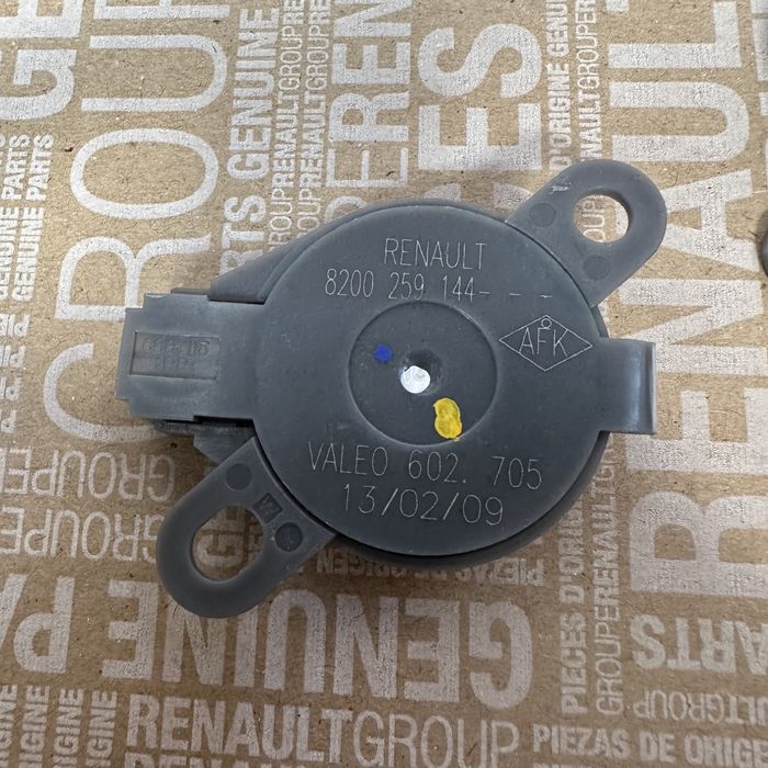 Зумер парктроника Рено Меган 3 Сценік 3 Лагуна 3 динамік