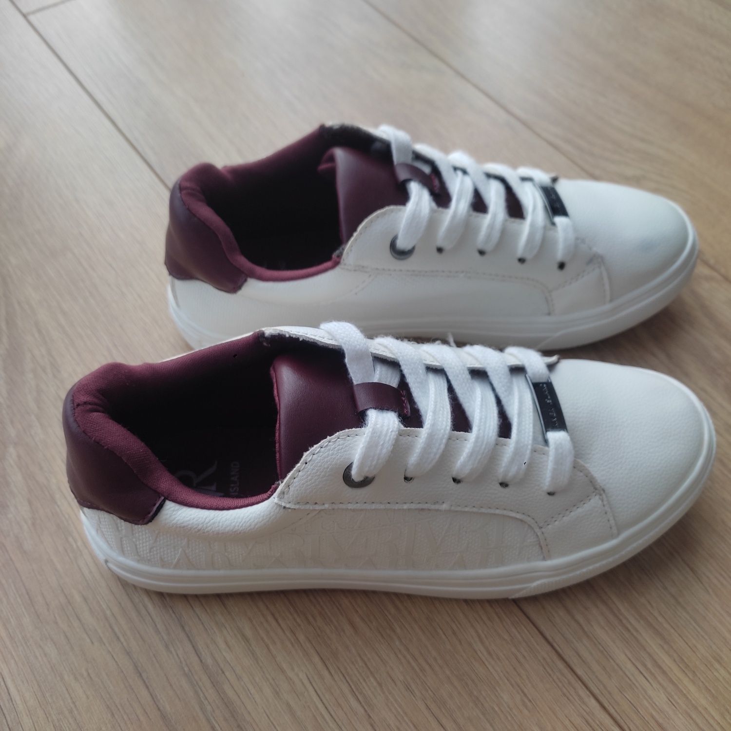 Białe trampki River Island 34,5